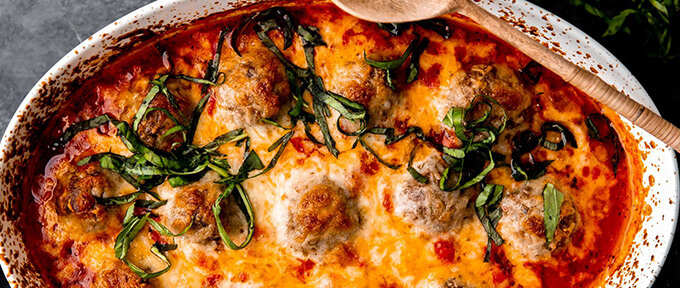 Cheesy Baked Meatballs Easy Weeknight Dinner Ideas