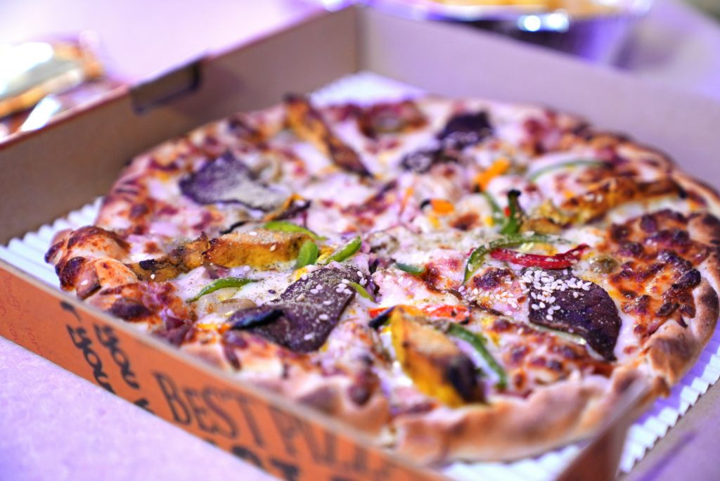 tailgate food ideas takeout pizza