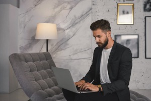 how to end an email