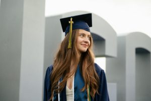 Best graduation invitations - woman graduate
