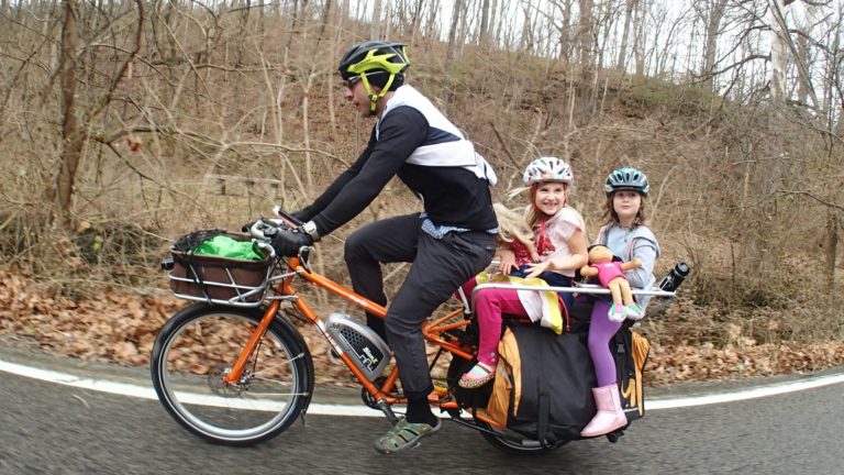 family biking - Tips for Safe Family Biking