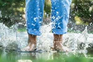 fun outdoor games - playing in puddles