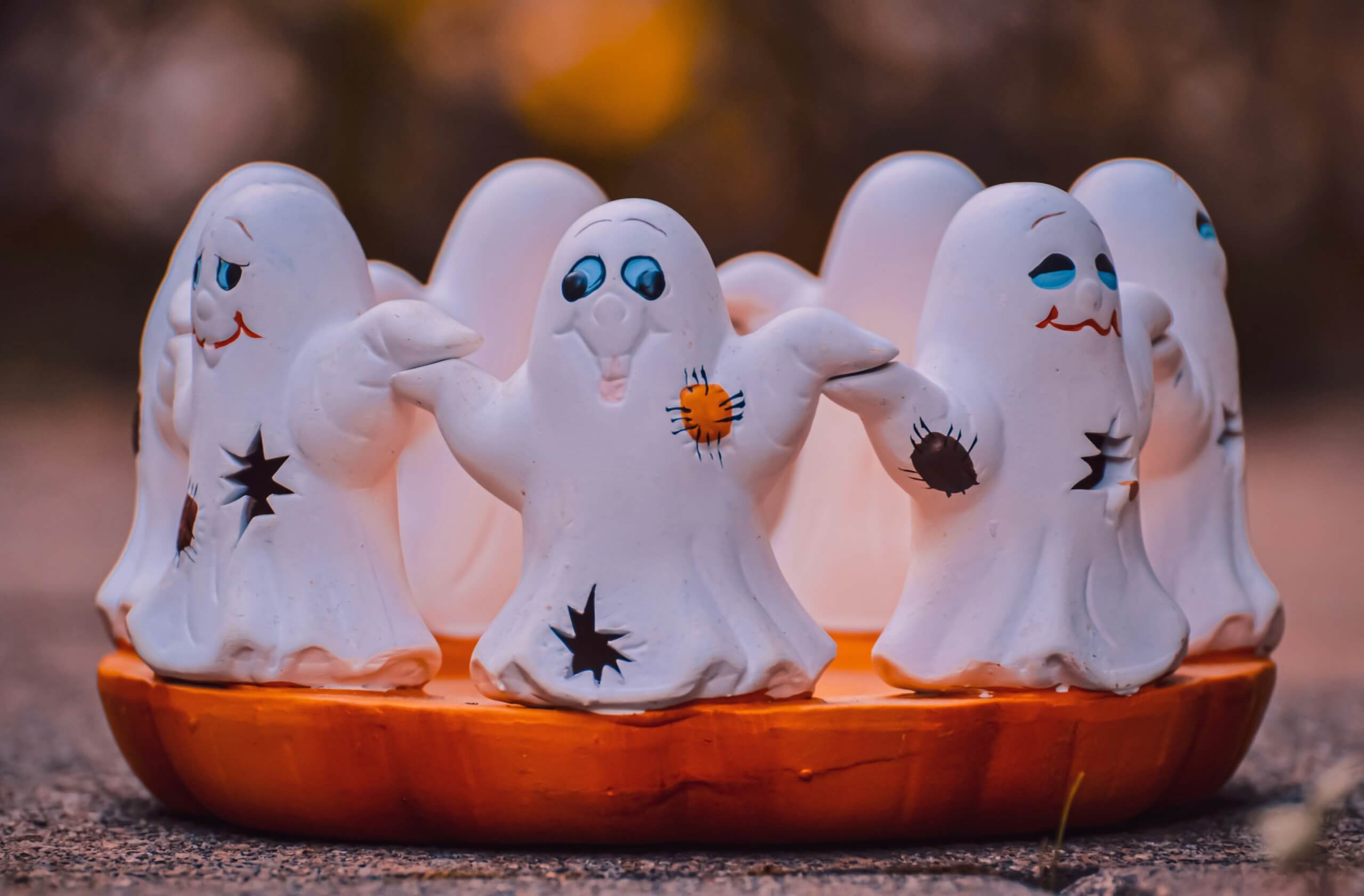 ghost decor how to decorate your home for halloween