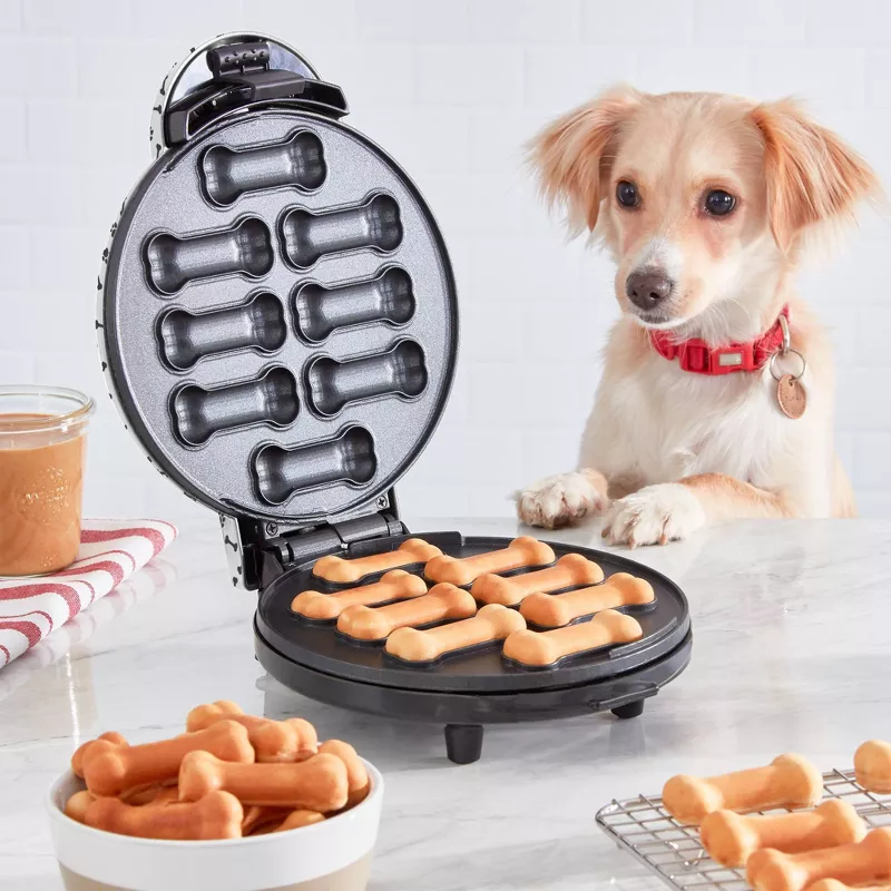 treat maker Early Gift Guide for Pet Parents