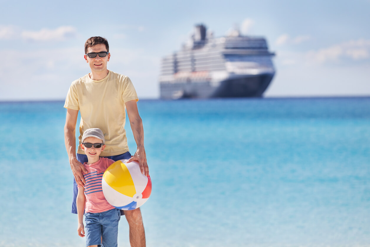 how to choose a family cruise line family of two enjoying summer at the beach, vacation and cruise concept