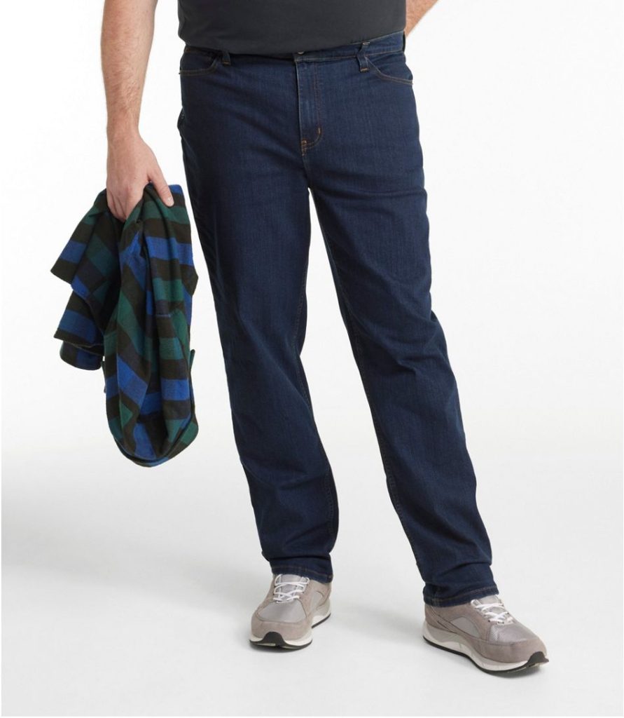 Smart-Casual Outfits for Men dark jeans